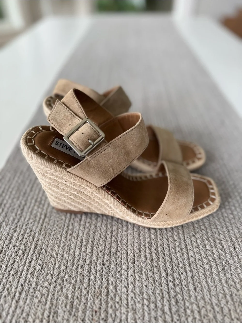 Steve Madden Beige Tan Genuine Suede Leather Espadrille Wedge Sandals Sz 6.5